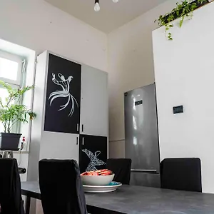travellers-photo-home.palermohotels.org/